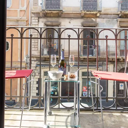 Umberto Charming - Elegante Dimora In Centro Apartment
